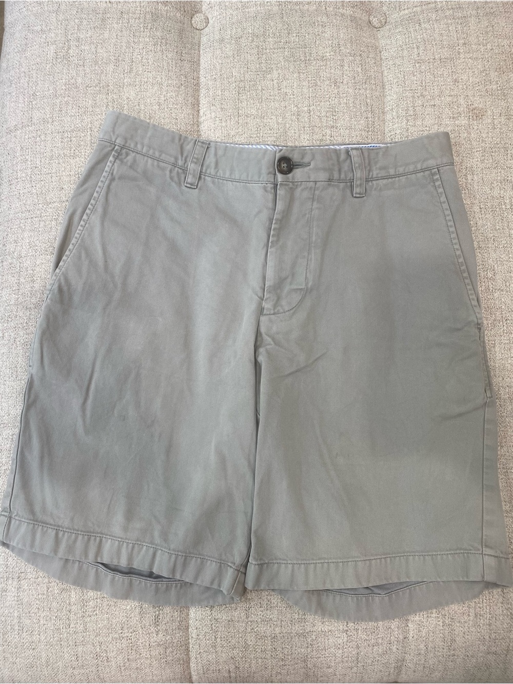 Southern Tide Men's Light Gray Flat Front Shorts